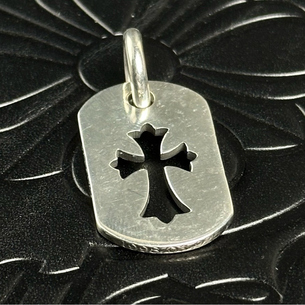 Chrome Hearts Silver Cut Out Cross Dog Tag Pendant For Necklace